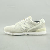 NEW BALANCE 696