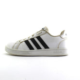 ADIDAS .