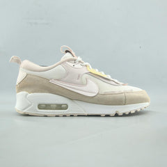 NIKE AIR MAX 90 FUTURA