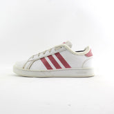 ADIDAS .