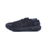 UNDER ARMOUR CHARGED ROGUE 2.5