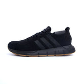 ADIDAS SWIFT RUN