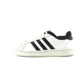 ADIDAS .