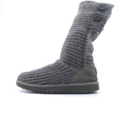 UGG .
