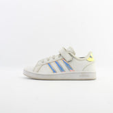 ADIDAS .