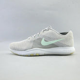 NIKE FLEX TR8