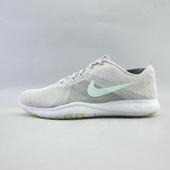 NIKE FLEX TR8