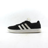 ADIDAS .