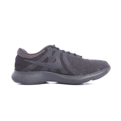 NIKE REVOLUTION 4