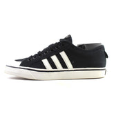ADIDAS UNIVERSAL
