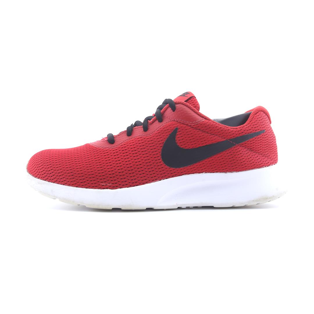 NIKE  TANJUN