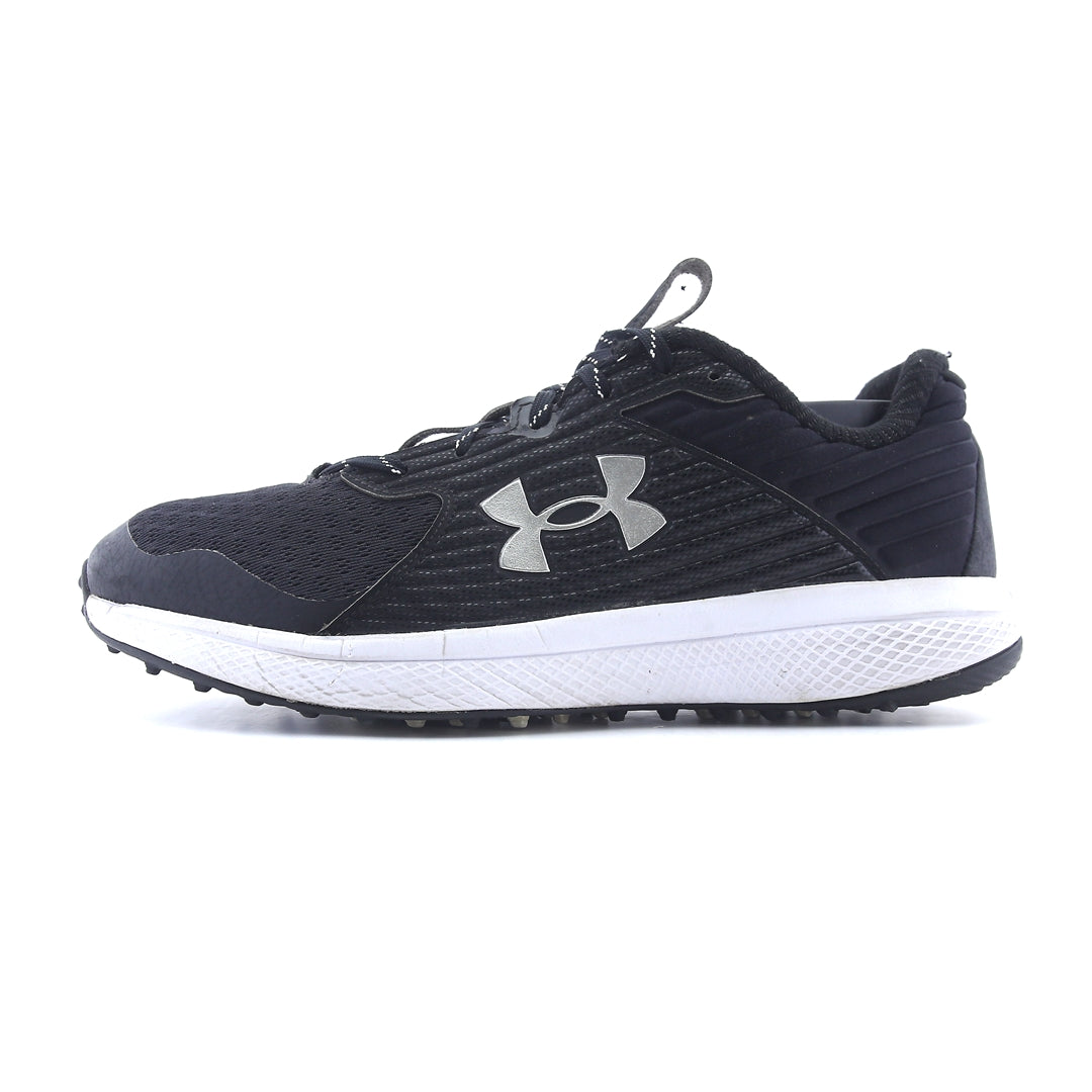 UNDER ARMOUR  YARD TURF
