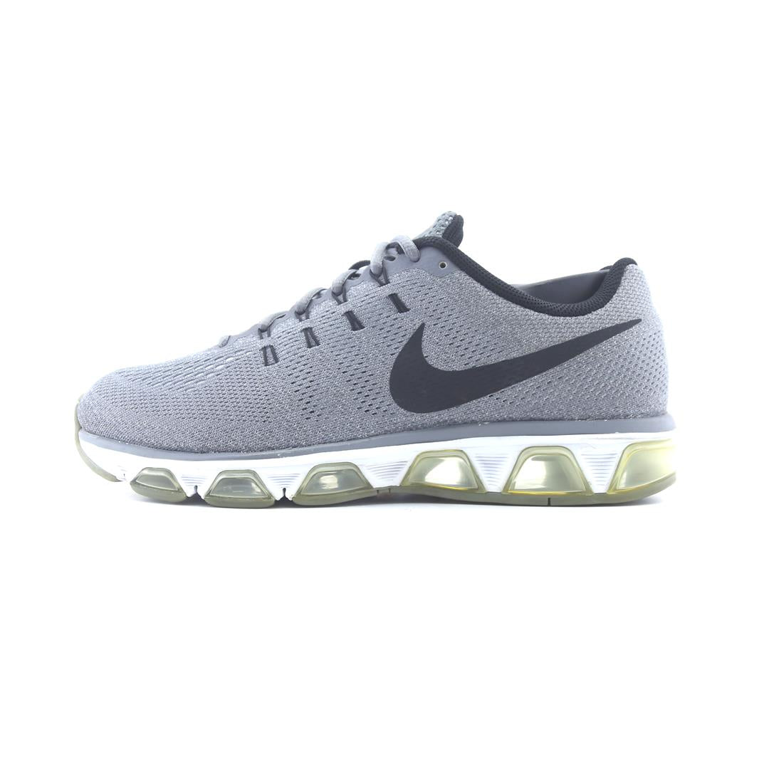 NIKE  AIR MAX TAILWIND 8