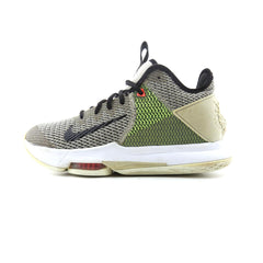 NIKE  LEBRON WITNESS 4
