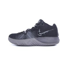 NIKE  KYRIE FLYTRAP