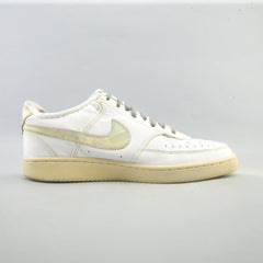 NIKE  COURT VISION LOW