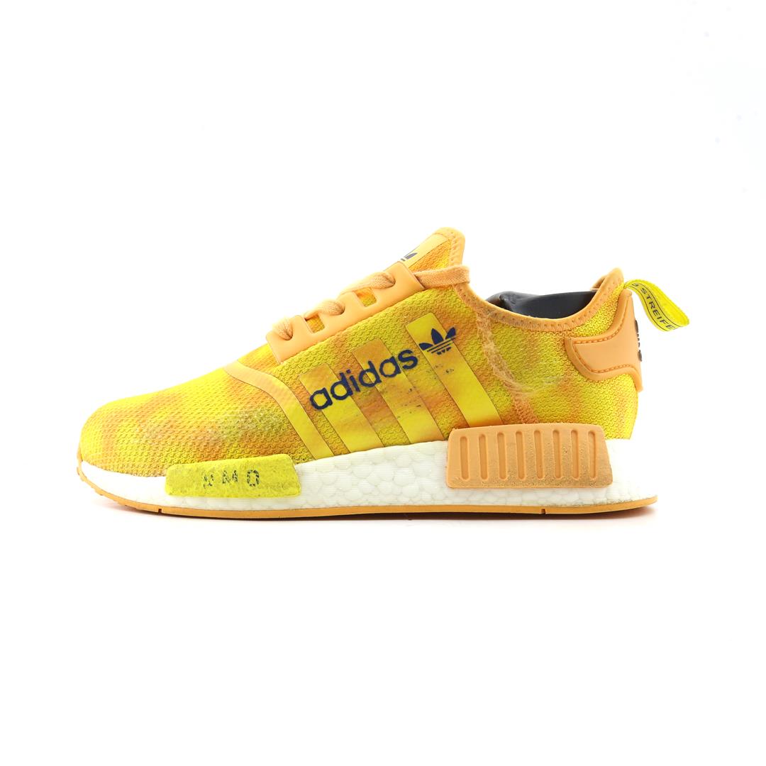 ADIDAS  NMD R1